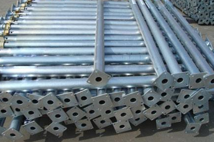 木模板已經過時,如今是“以鋼代木”使用鋼支撐時代 木模板已經過時,如今是“以鋼代木”使用鋼支撐時代